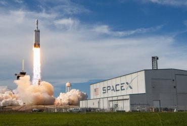 Консервная банка Союз: эксперт рассказал, сможет ли NASA заменить корабль Маска