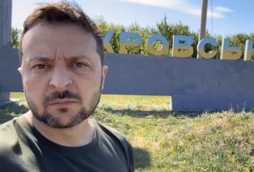 Зеленський з Донеччини: Здивований, що деякі урядовці не були в регіоні півроку