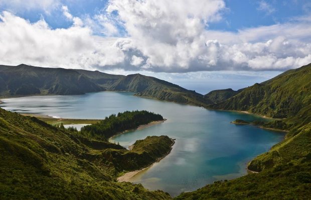 "Таємні" європейські курорти на літо: без пекельної спеки і натовпу туристів