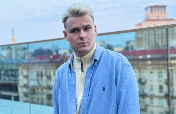 Відомий український режисер назвав артисток, за роботу з якими йому соромно