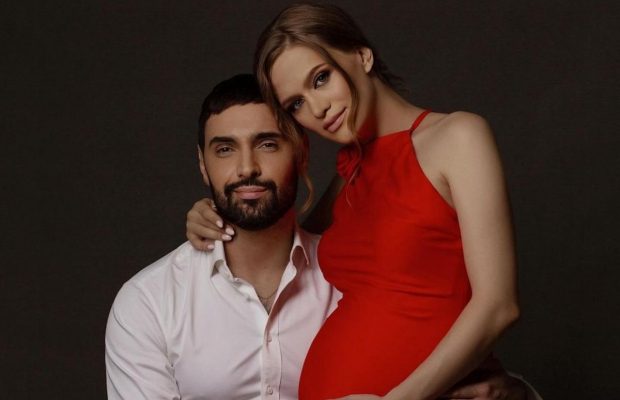 Дружина Віталія Козловського зворушила знімком сина з 86-річною прабабусею