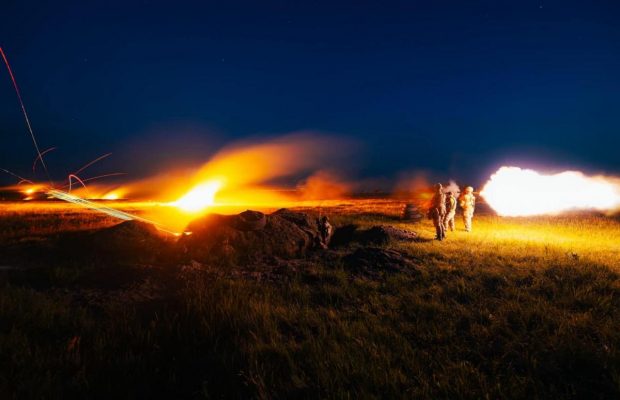 Астролог назвал месяц и год, когда Украина победит в войне