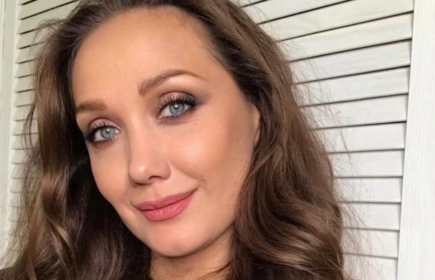 "Вона багато пережила": Євгенія Власова зізналася, чому не показує свою дорослу доньку
