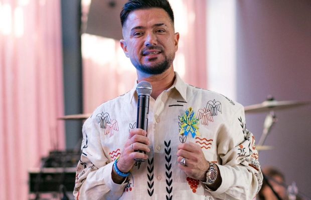 Мурат Налкакіоглу возз'єднався з екс-дівчиною і полетів із нею до Туреччини