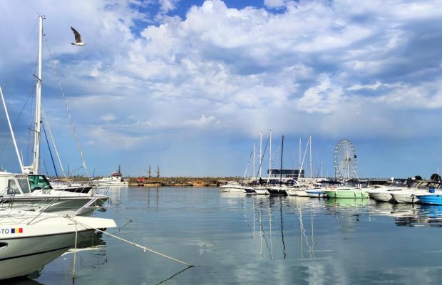 Приємна несподіванка: чому українцям варто звернути увагу на чорноморські пляжі Румунії