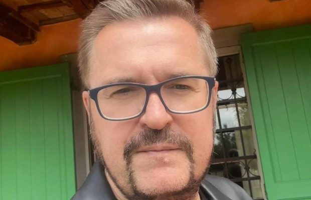 Співак Олександр Пономарьов зворушливо звернувся до своєї покійної матері