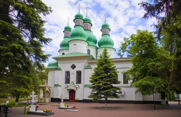 30 червня: церковне свято сьогодні, заборони на 12 апостолів, навіщо знову фарбувати яйця