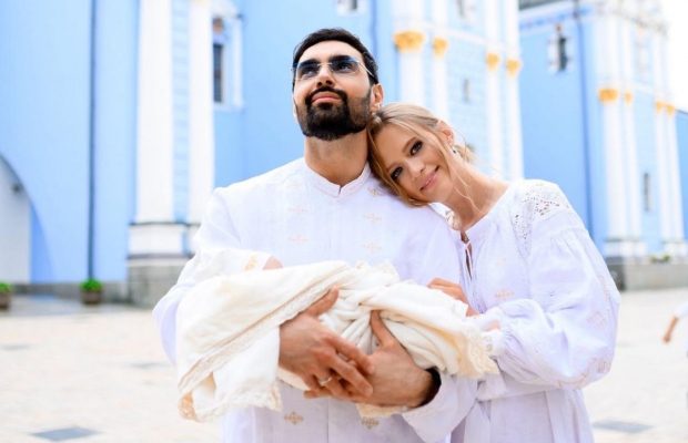 "Це вперше": дружина Козловського показала, як їхній син займається плаванням