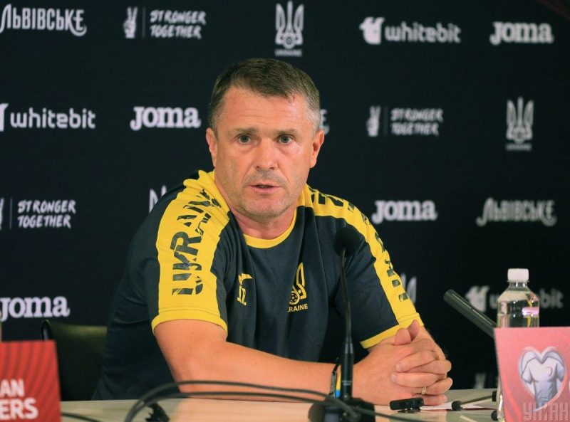За словами Реброва, дехто з футболістів не зміг сьогодні бути на спільному тренуванні / фото УНІАН За словами Реброва, дехто з футболістів не зміг сьогодні бути на спільному тренуванні / фото УНІАН