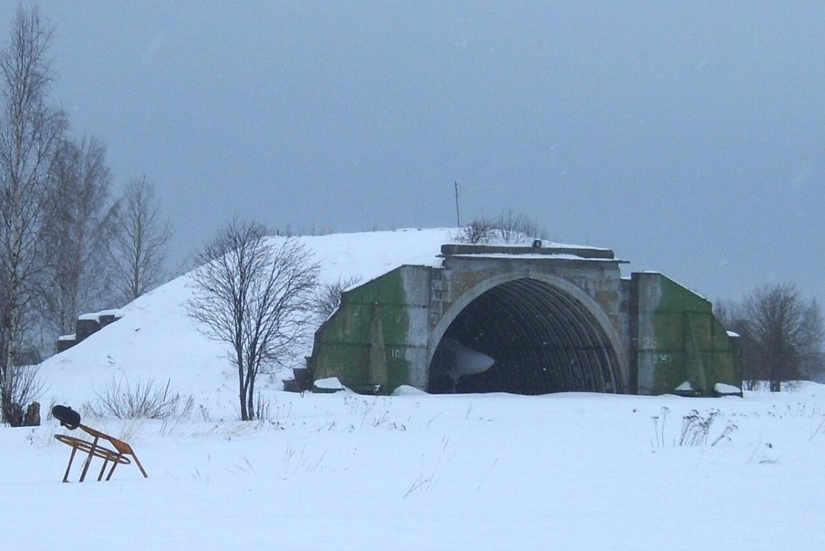 Арочні укриття в часи СРСР / фото Вікіпедія