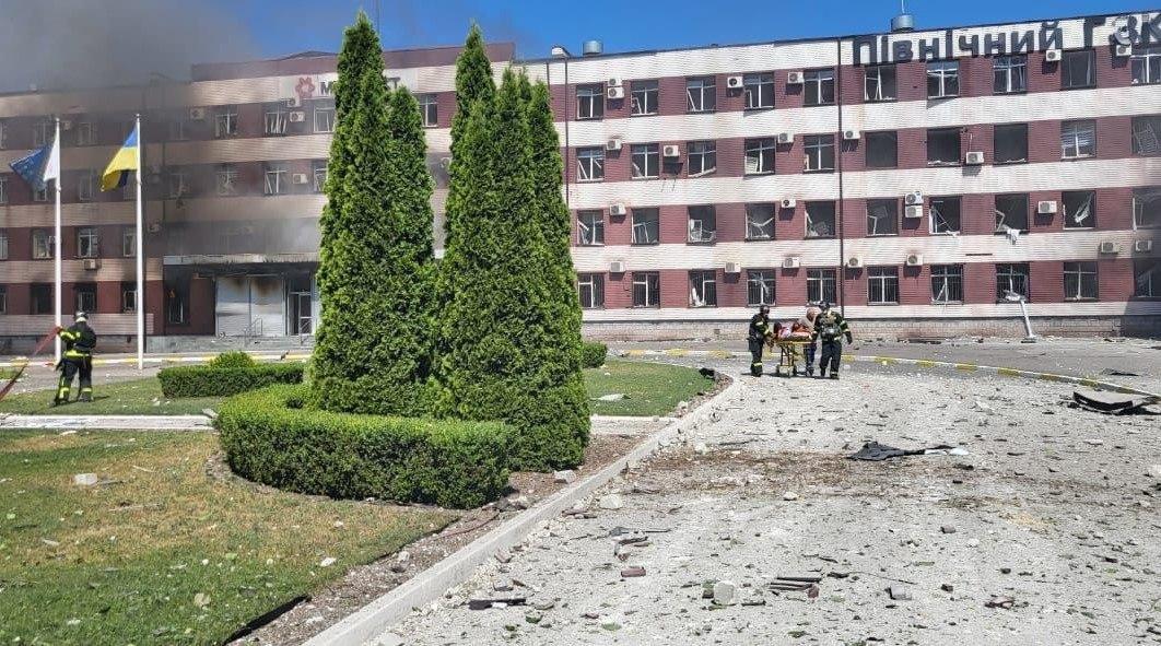 Росіяни атакували Північний ГЗК Групи Метінвест: загинуло 10, поранено понад 30 людей Росіяни атакували Північний ГЗК Групи Метінвест: загинуло 10, поранено понад 30 людей