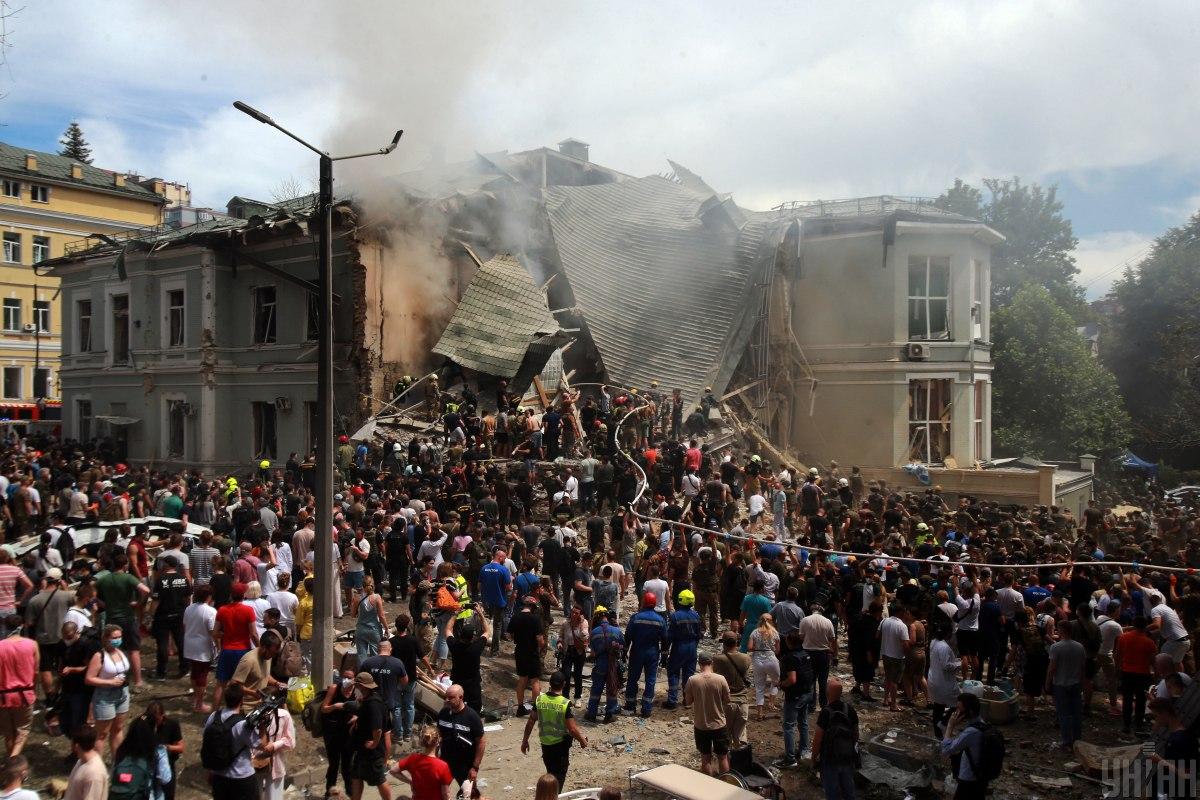 Россия разрушила детскую больницу "Охматдет" / фото УНИАН, Александр Синица