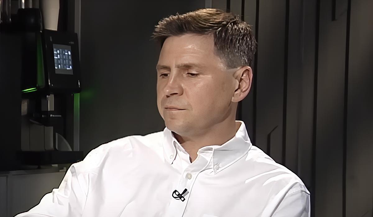 Подоляк прокоментував повідомлення ЗМІ про "мирні плани" щодо війни в Україні / скріншот з відео Подоляк прокоментував повідомлення ЗМІ про "мирні плани" щодо війни в Україні / скріншот з відео