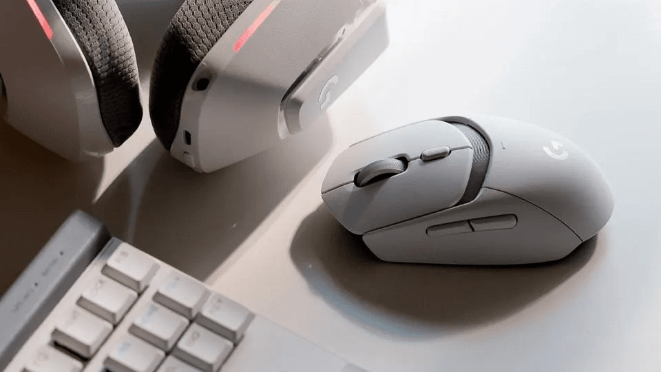 Logitech представила мишку G309 з "нескінченною автономністю" / фото Logitech Logitech представила мишку G309 з "нескінченною автономністю" / фото Logitech