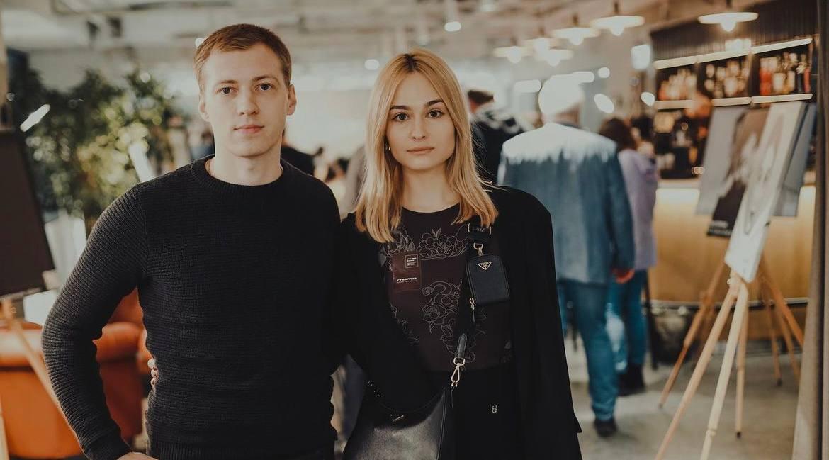 Григорій та Анастасія / фото інстаграм Анастасії Цимбалару Григорій та Анастасія / фото інстаграм Анастасії Цимбалару