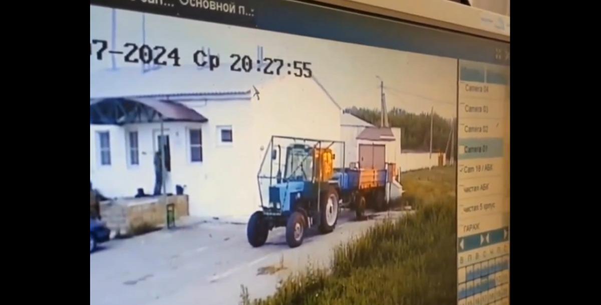 Окупанти розграбували ферму під Бєлгородом / скриншот Окупанти розграбували ферму під Бєлгородом / скриншот