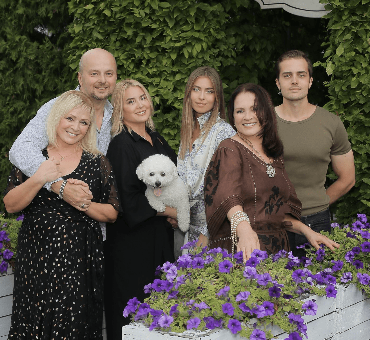 Софія Ротару з родиною / Скріншот Instagram Софія Ротару з родиною / Скріншот Instagram