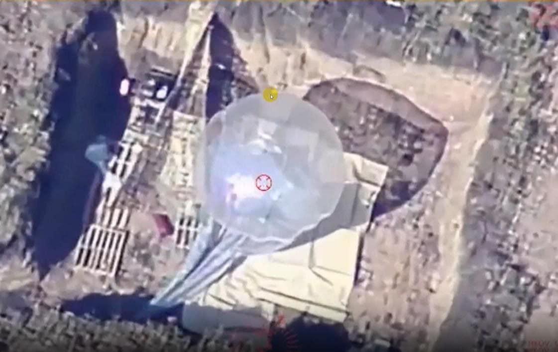 Военные говорят, что аэростаты являются важным элементом современной войны / фото Facebook/Сергей Флеш Военные говорят, что аэростаты являются важным элементом современной войны / фото Facebook/Сергей Флеш