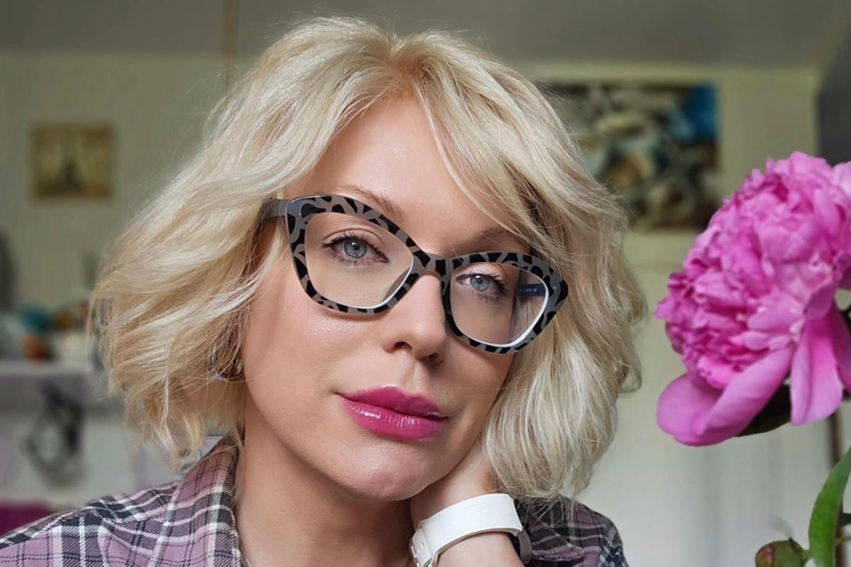 'Я боялась': травести-дива Монро рассказала о походе в ТЦК 'Я боялась': травести-дива Монро рассказала о походе в ТЦК