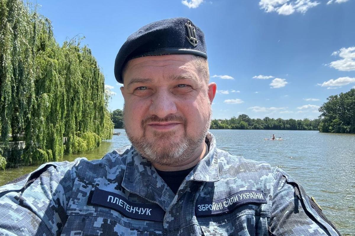 Дмитро Плетенчук не вірить, що агресор наважиться повторити такий парад в окупованому Криму / фото facebook.com/Taclbery Дмитро Плетенчук не вірить, що агресор наважиться повторити такий парад в окупованому Криму / фото facebook.com/Taclbery