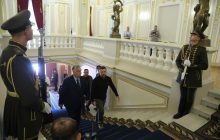 Зеленский объяснил Орбану, почему нужно сохранять военную поддержку Украины на достаточном уровне