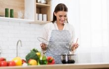 У трёх шеф-поваров спросили, как исправить пересоленную еду: вот что они посоветовали