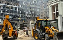 ДТЭК устанавливает временные подстанции, чтобы запитать "Охматдет" после обстрелов