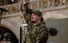 Фагот впервые рассказал о брате-стороннике СССР: "Живет в ностальгии по "совку"