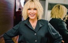 Лайма Вайкуле неочікувано заспівала українською мовою та розізлила росіян (відео)