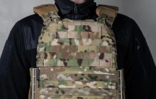 Качественные военное снаряжение и плитоноски спасают жизнь солдата на поле боя