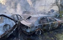 Окупанти вдарили по центру Чугуєва, є поранені, серед яких дитина (фото)