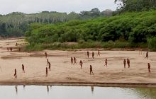 Уникальные кадры: в Перу сняли на видео племя, которое отказывается от контактов с миром