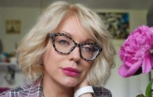 "Я боялась": травести-дива Монро рассказала о походе в ТЦК