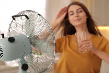 Вентилятор потрібно ставити тільки так: буде не ганяти повітря, а охолоджувати