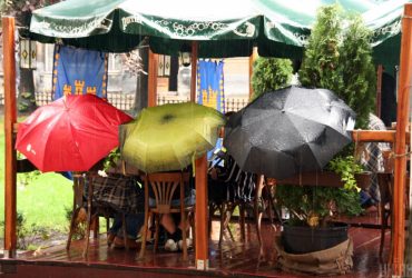 У Львові оголосили І рівень небезпечності: що сталося (інфографіка)