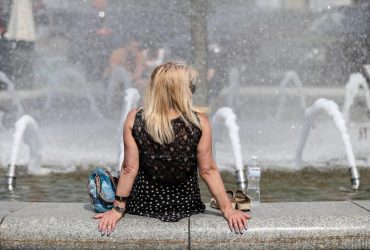 Спека відступає: синоптикиня розказала, де завтра в Україні стане легше дихати