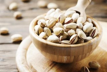 Не только вкусная закуска: ученые объяснили, почему фисташки очень полезны для зрения