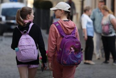 Во Львове учебный год в школах начнется 19 августа, - Садовый