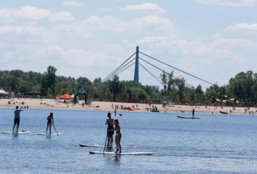 Жителей столицы призвали не ходить на пляжи: названа причина