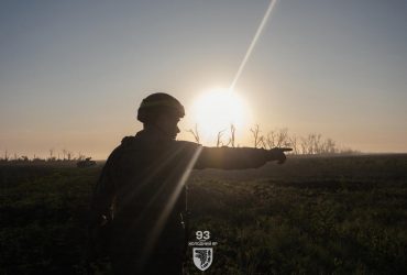 Кринки продовжують стримувати сильне угруповання військ РФ: експерт попередив про загрозу