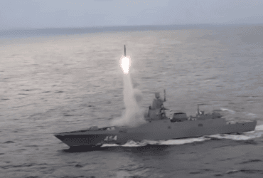 Россия запустила гиперзвуковую ракету Циркон во время учений