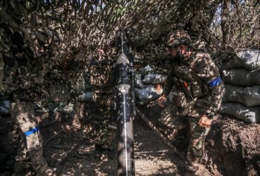 Офицер ВСУ о боях под Торецком: Резервы РФ отхаркиваются кровью, пехоту не жалеют