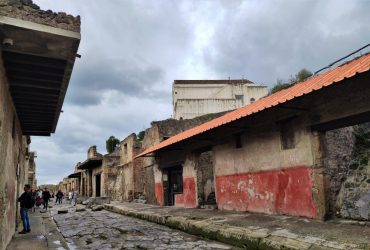 Помпеи вводят лимит на туристов: билеты теперь будут именными