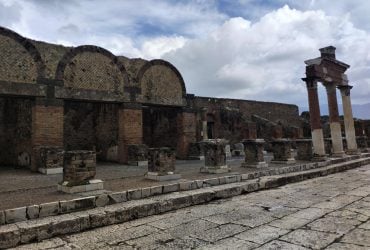 Жертви виверження Везувію вдягали теплі плащі: науковці відповіли, що це означає