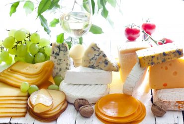 Кардіолог назвав сир №1 для здоров'я серця