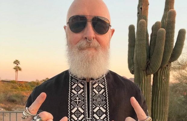 Лидер известной группы "Judas Priest" поддержал Украину во время концерта (фото)