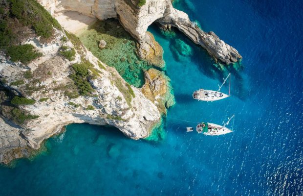 Доводить місцевих до люті: блогер назвав фразу, яку ніколи не варто говорити у Греції