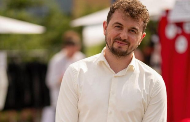 Женя Янович "засвітив" елітний аксесуар за понад 1 мільйон гривень (фото)