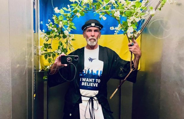 "Переговоры невозможны": известный немецкий дизайнер поддержал украинцев после обстрелов РФ