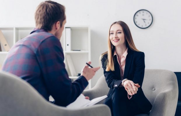 Експерт з кар'єри поділився найголовнішим питанням, яке потрібно ставити на співбесіді